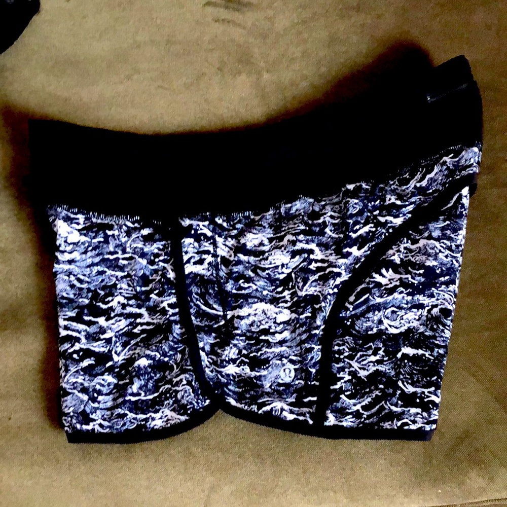 Lulu shorts and sports bra